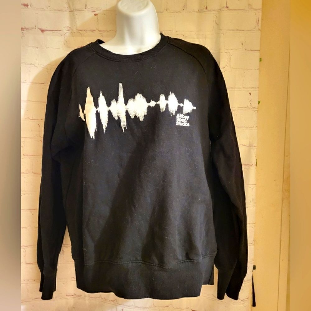 NEW Auth. Abbey Road Studios Black Sweatshirt 100% Organic Cotton Sz.M MSRP $85